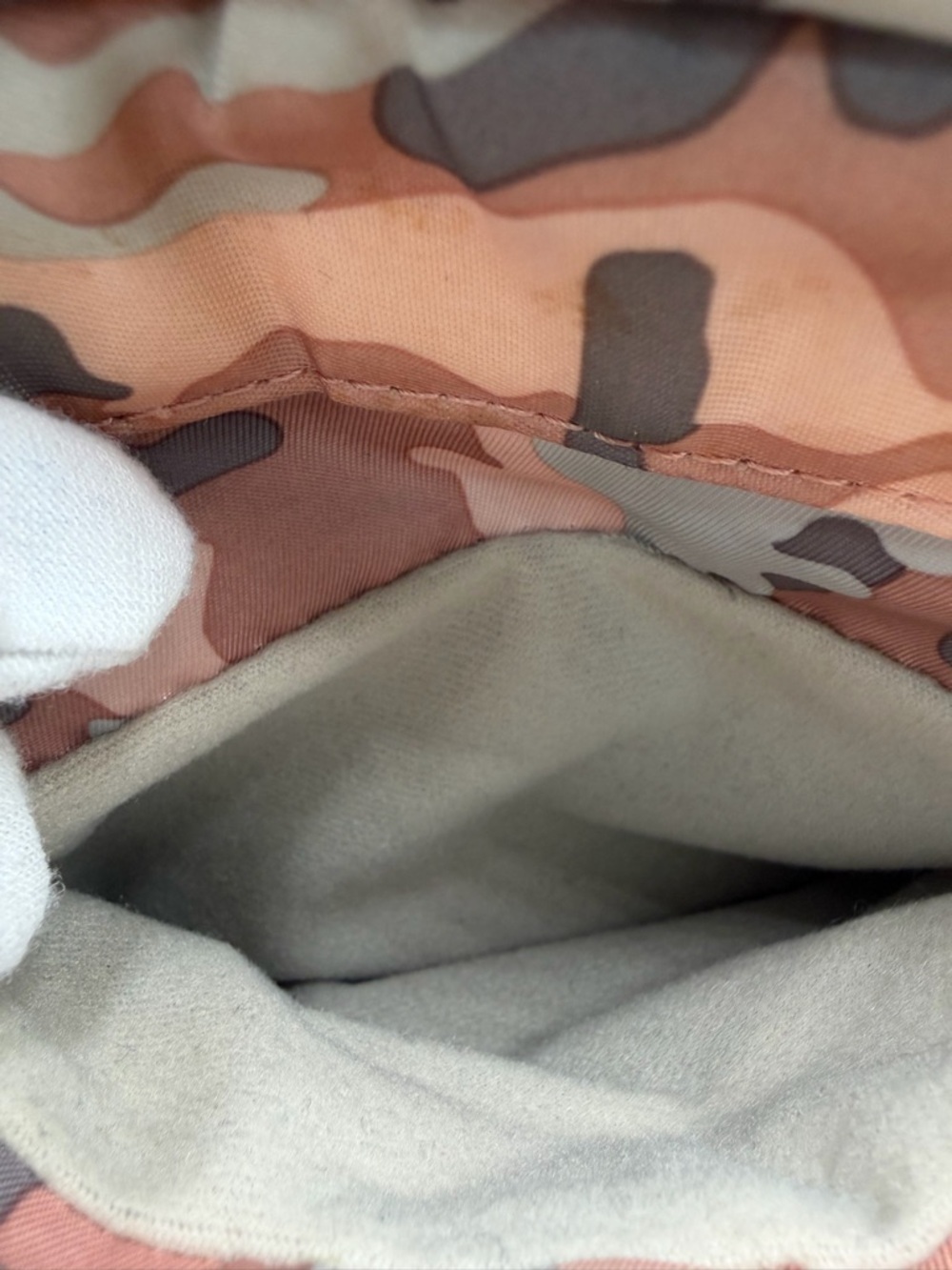 Lug Ranger 2 Crossbody Bag - Picture 6 of 9